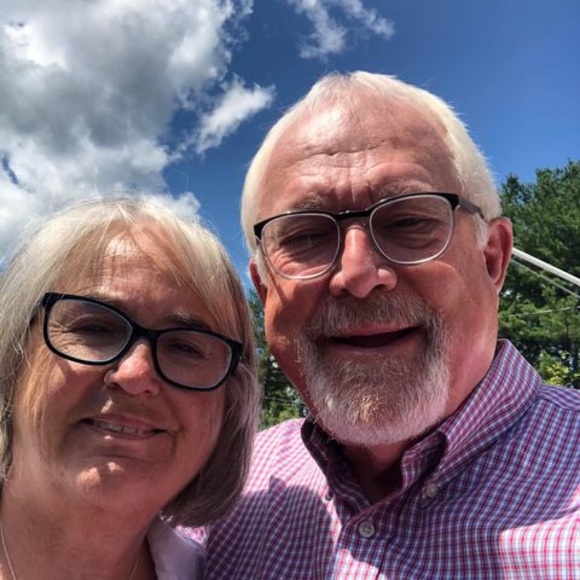 Meet your Posher, Hal - Picture 1 of 1